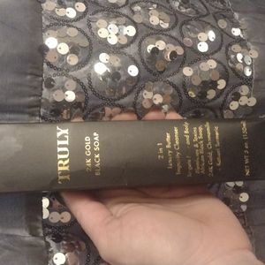 Truly 24k gold black soap NIB